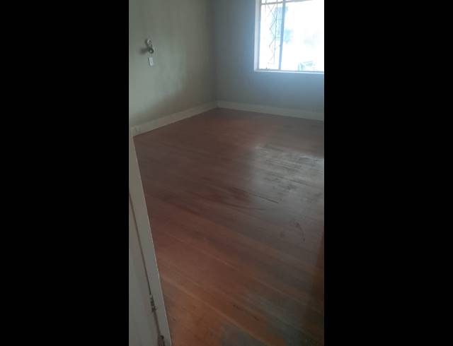 1 bed property to rent in HIGHLANDS NORTH